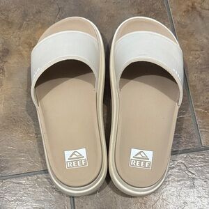Reef Cream and Tan Slide Sandals